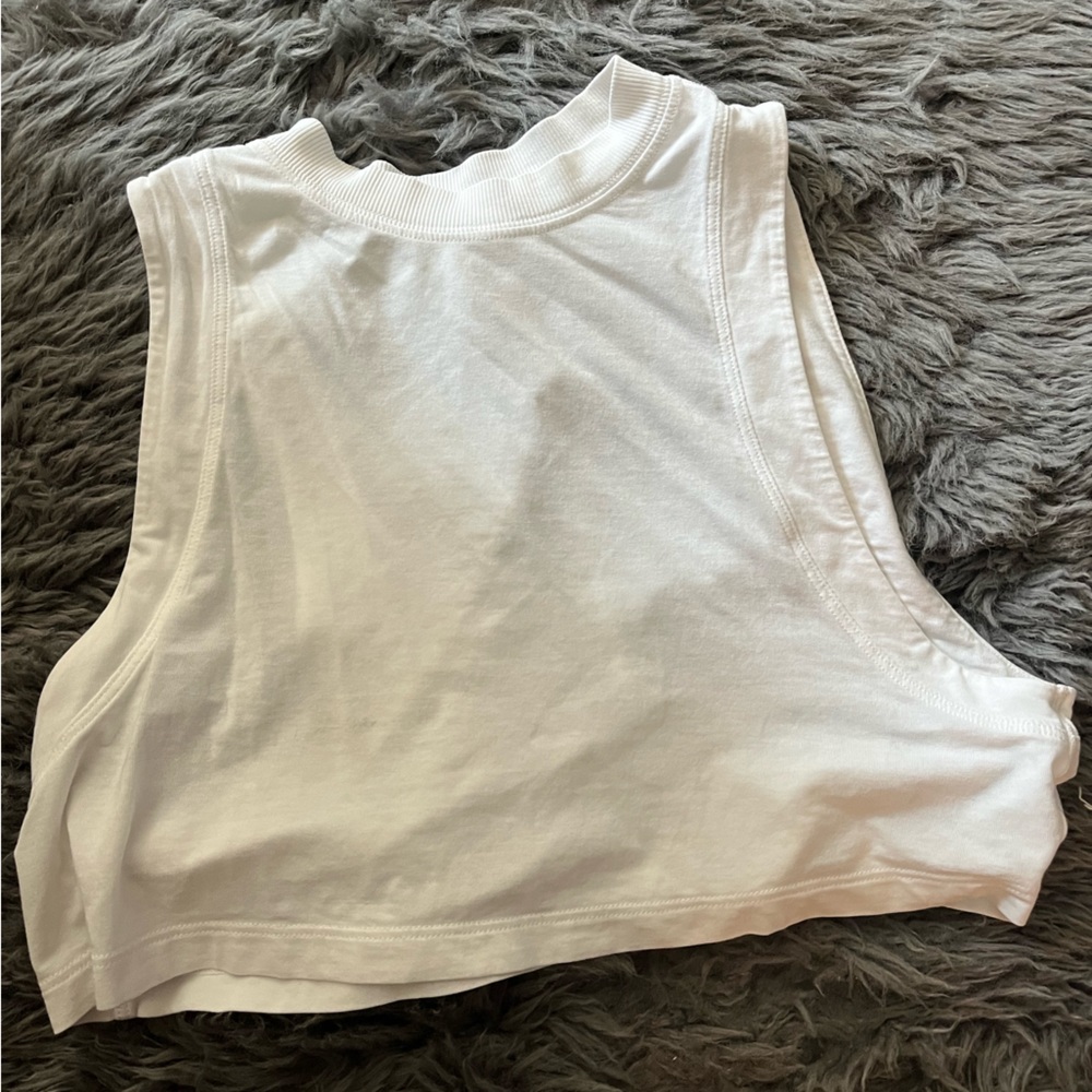 white lululemon all yours cropped cotton tank top size 2